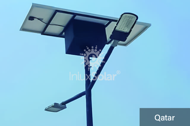 Alumbrado público solar frente al ayuntamiento